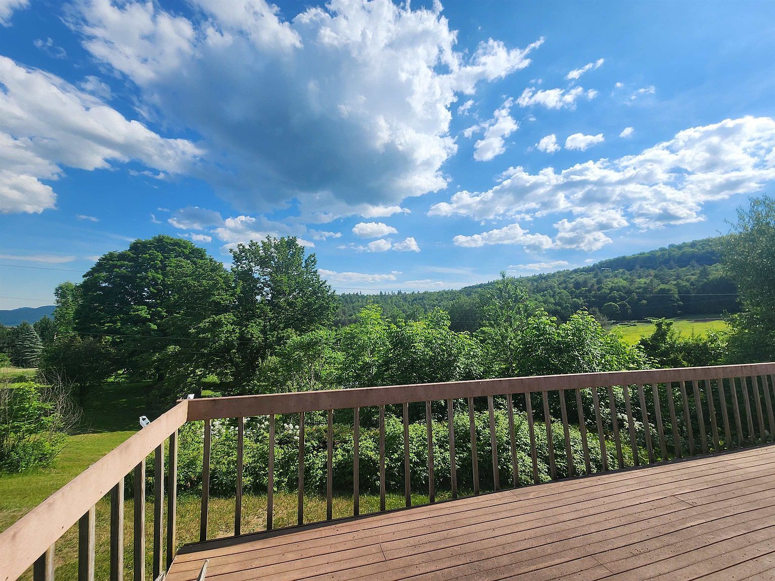 491 Farrar Rd Chester, VT 05143 - Thumbnail 5