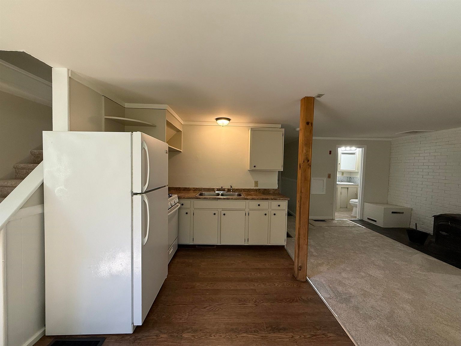 75 Whitney Rd Springfield, VT 05156 - Thumbnail 5