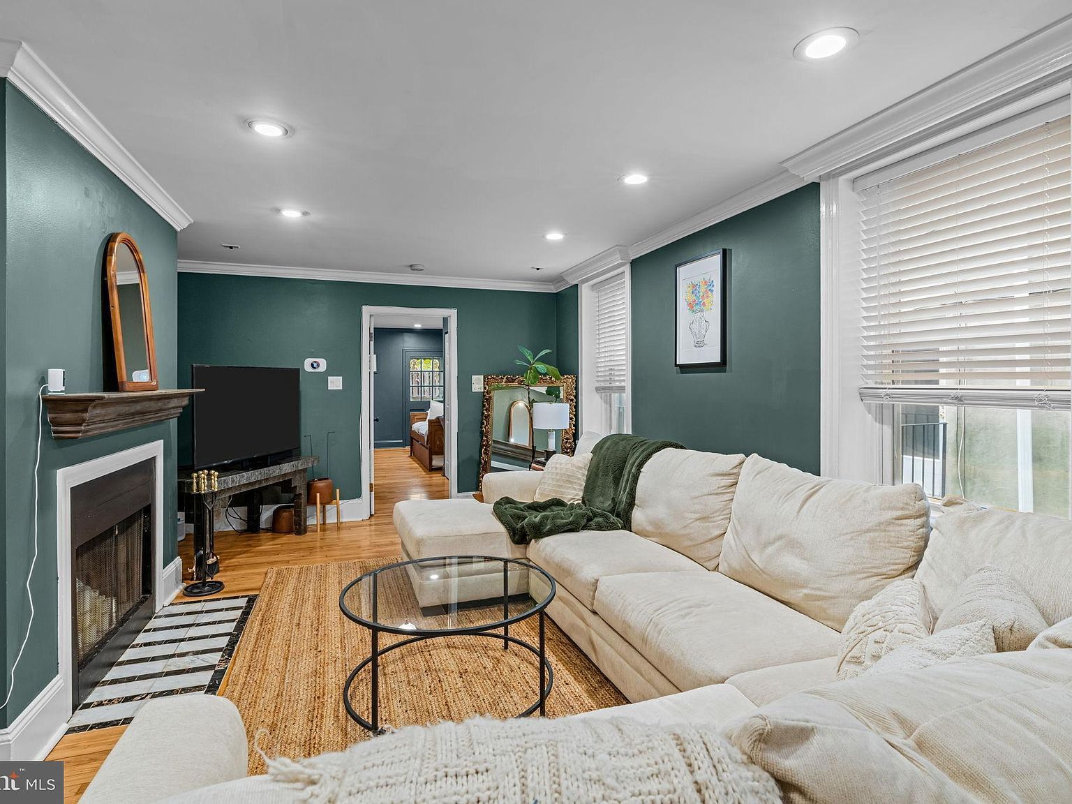 1714 Wallace St APT 2 Philadelphia, PA 19130 - Thumbnail 5