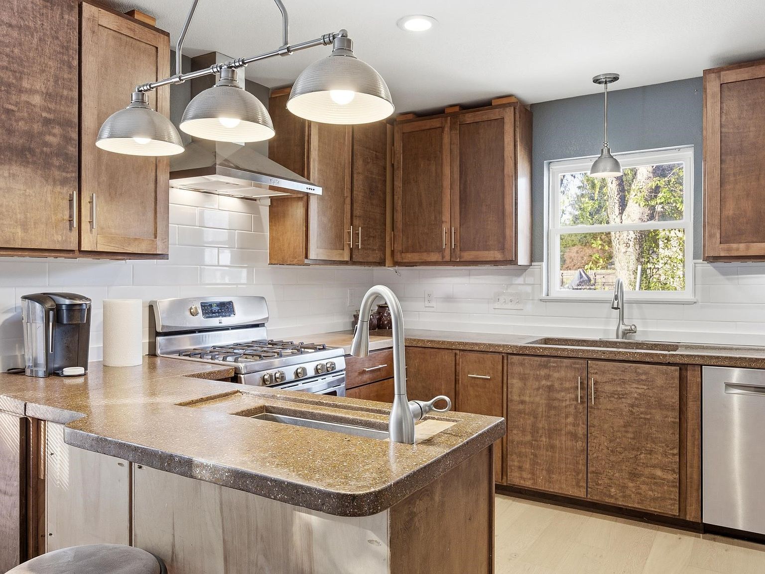 1004 Usher St Benbrook, TX 76126 - Thumbnail 5