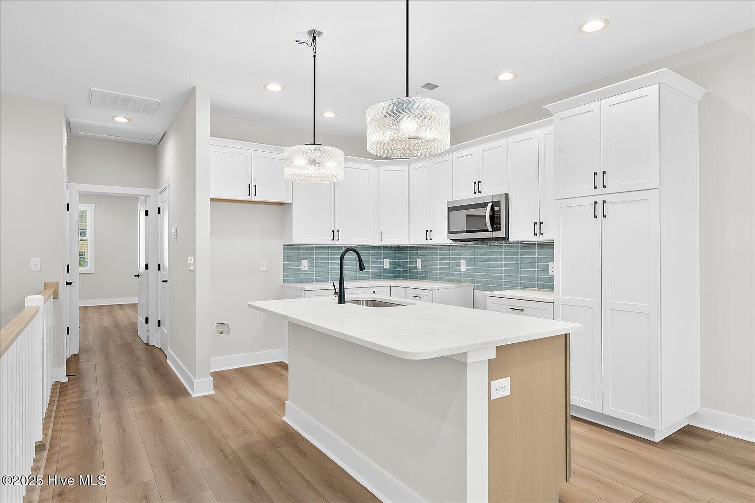 824 Kenneth Ave #2 Carolina Beach, NC 28428 - Thumbnail 5