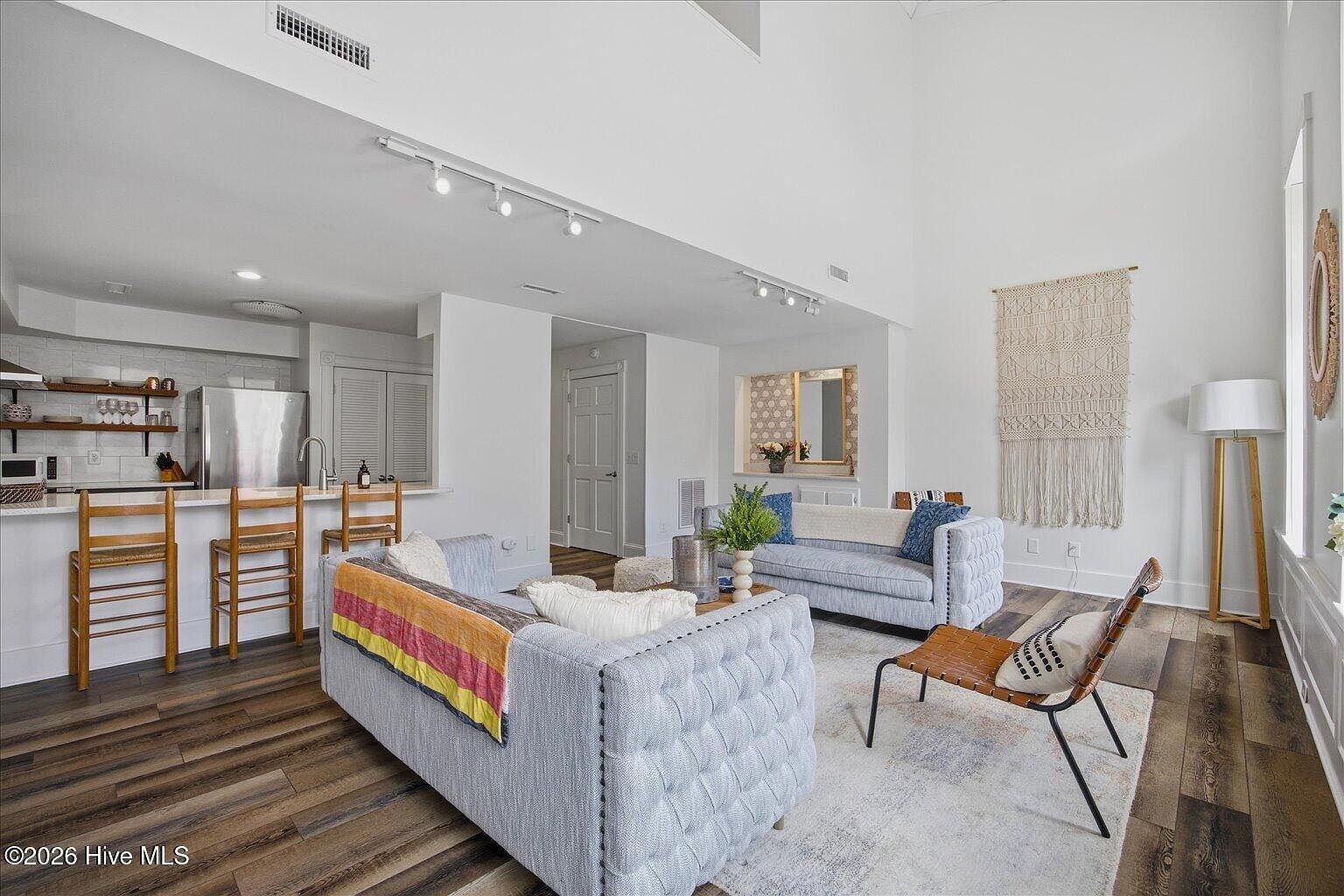 20 S Front St #R1 Wilmington, NC 28401 - Thumbnail 5