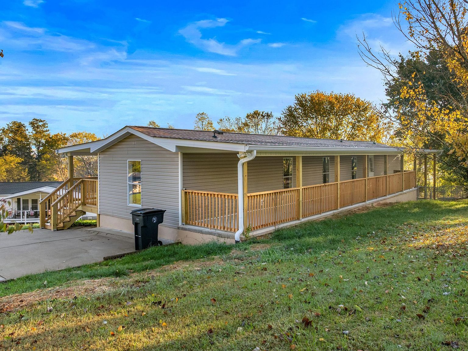 2420 Locust Grove Ct Morristown, TN 37814 - Thumbnail 5