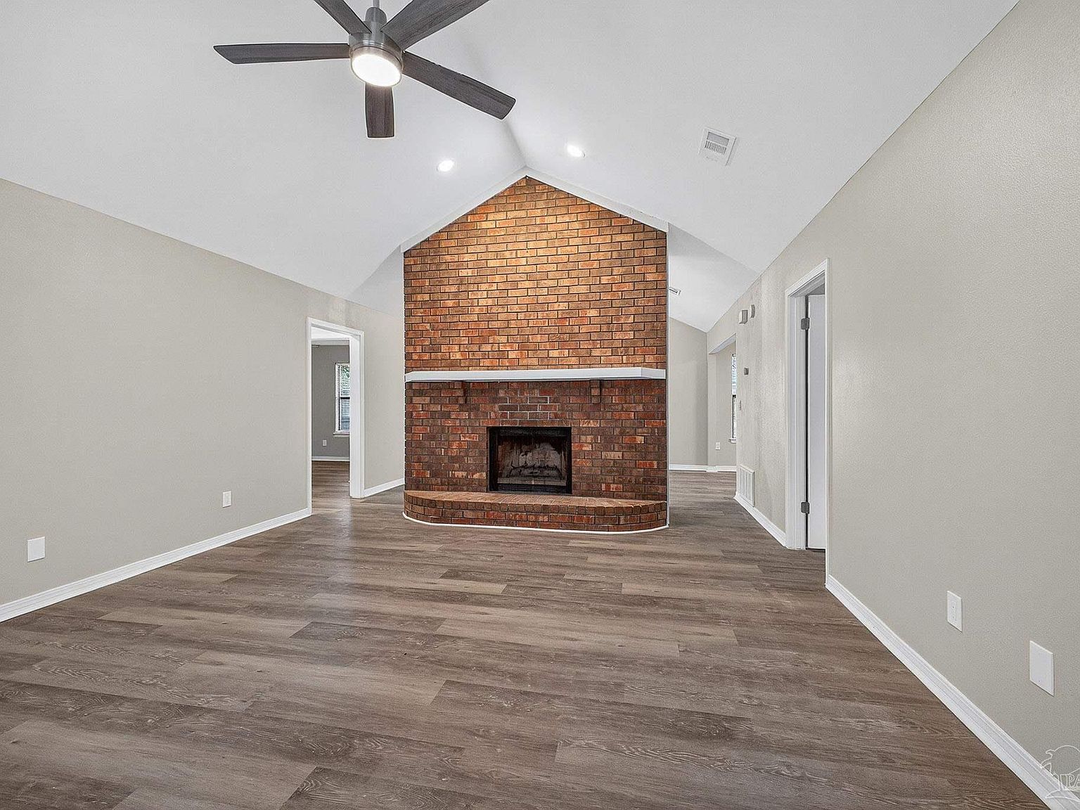 9698 Hummingbird Ln Pensacola, FL 32514 - Thumbnail 5