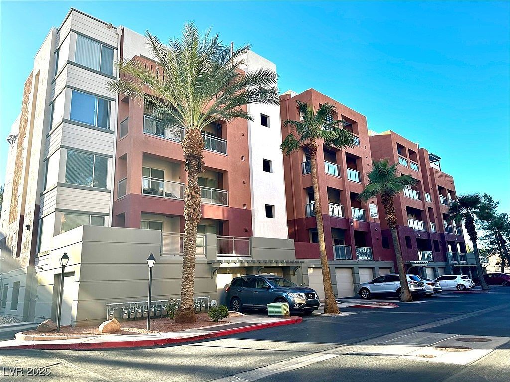 91 E Agate Ave UNIT 305 Las Vegas, NV 89123 | Condominium