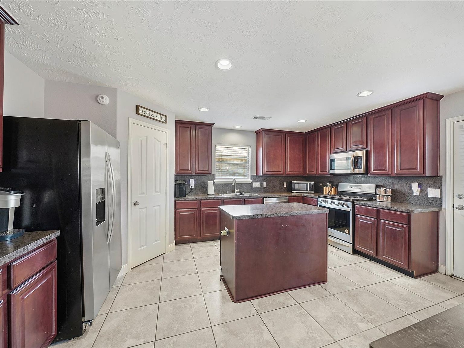 6507 Brimridge Ln Houston, TX 77048 - Thumbnail 5