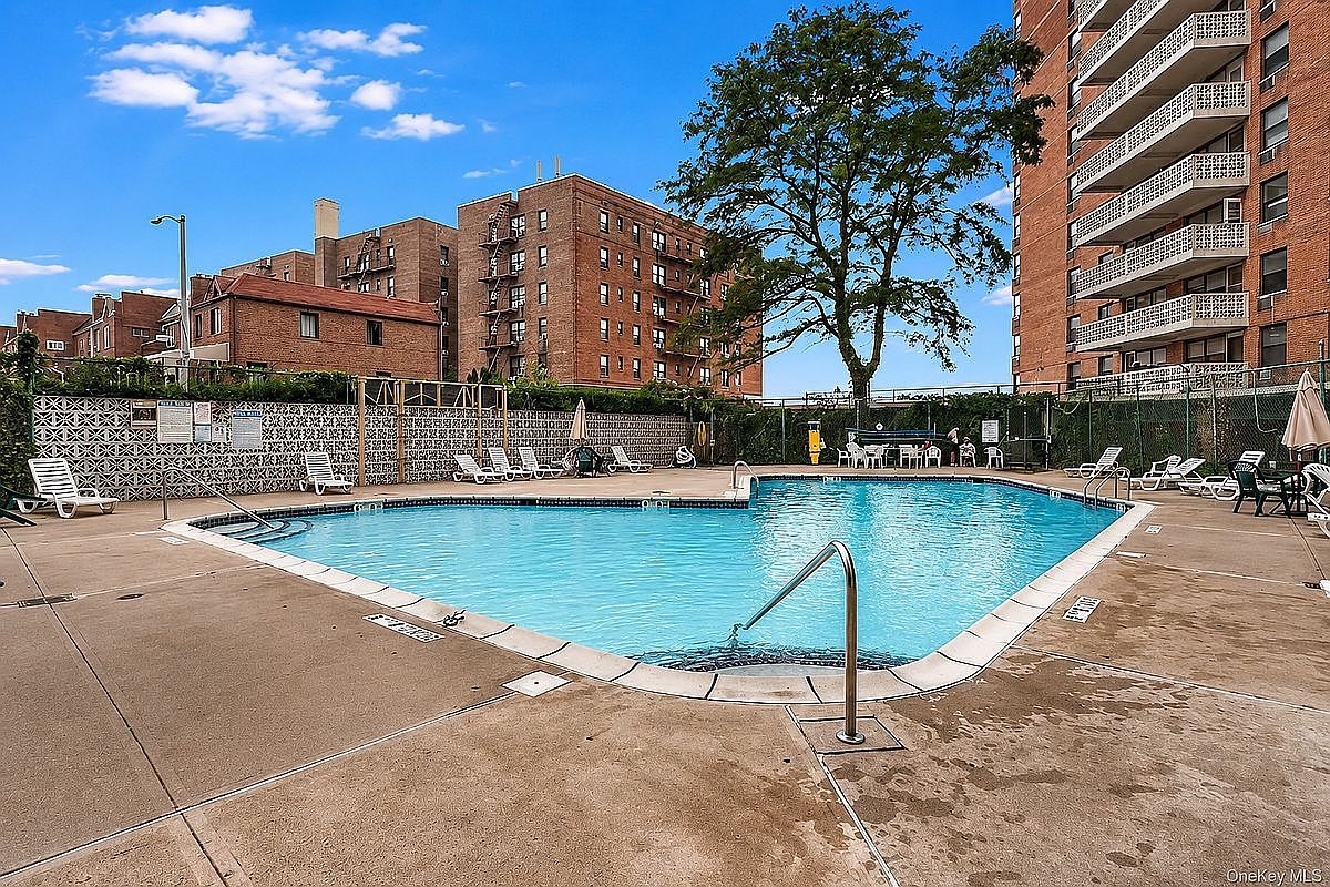 40 Brighton 1st Rd APT 1A Brooklyn, NY 11235 - Thumbnail 5