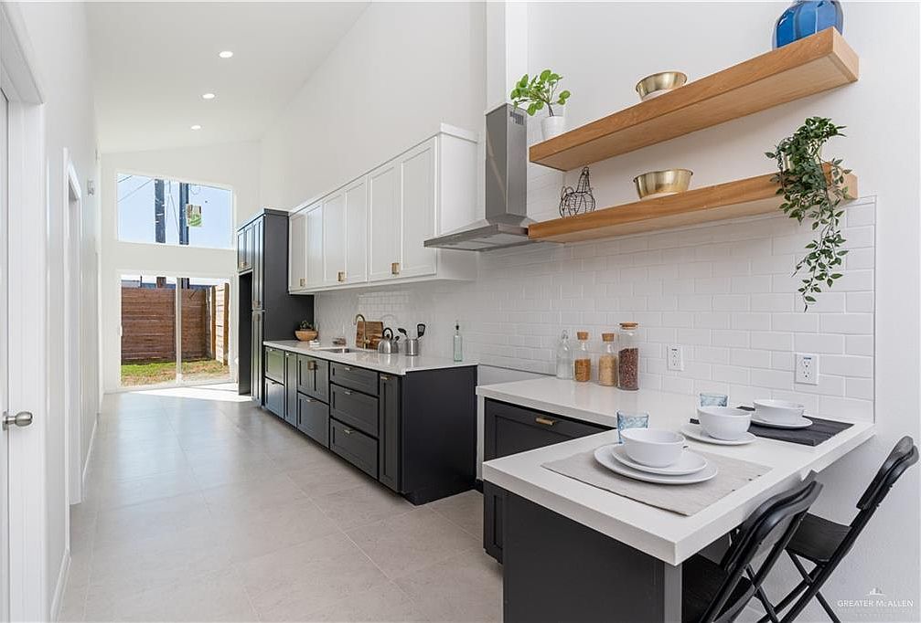 203 N 28th St McAllen, TX 78501 - Thumbnail 5