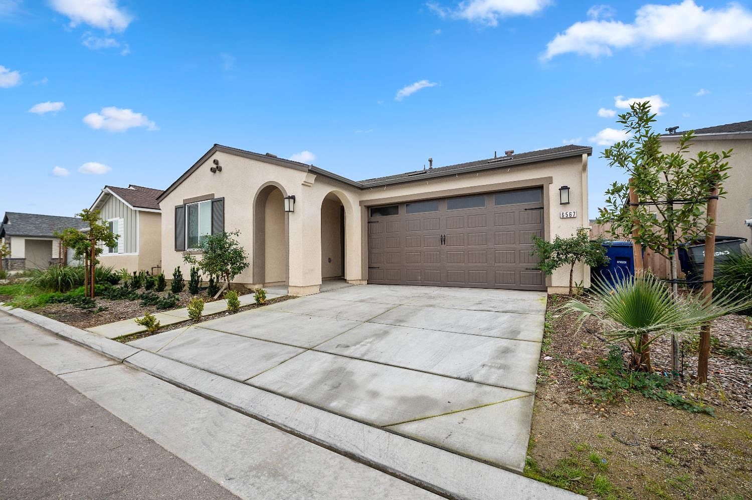 6567 E Pine Ave Fresno, CA 93727 - Thumbnail 5