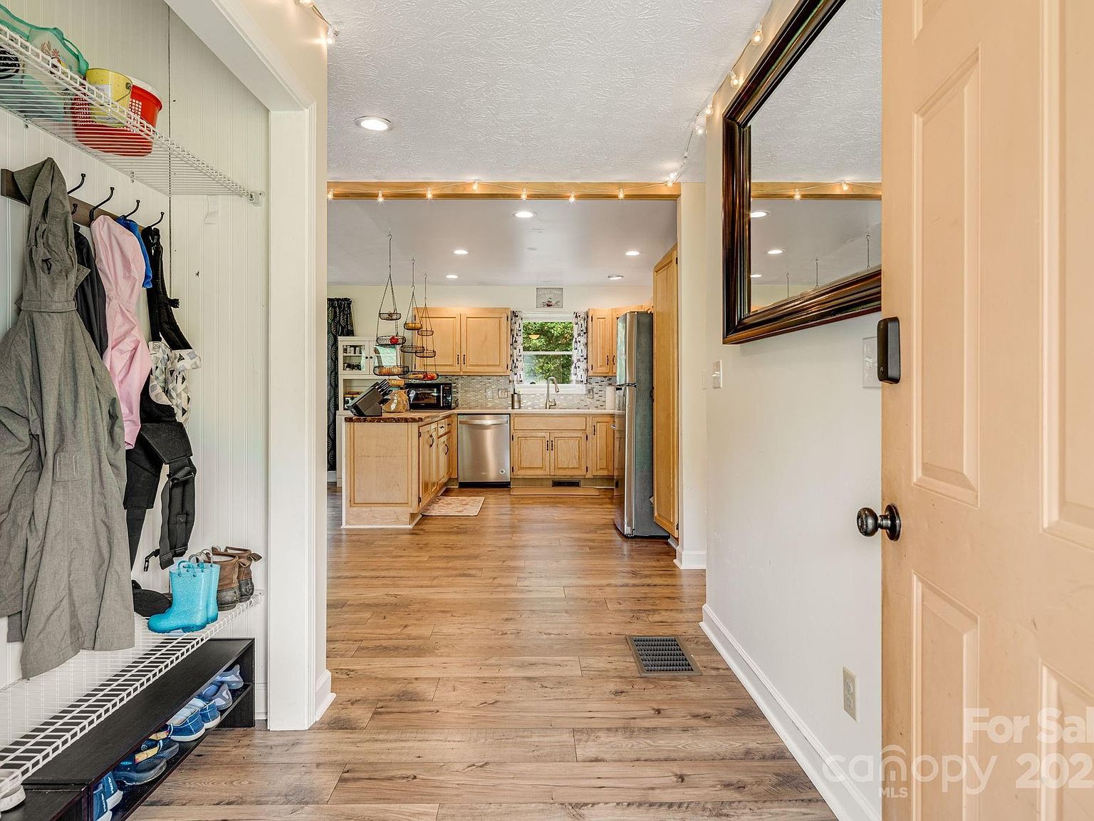 4155 Turnpike Rd Horse Shoe, NC 28742 - Thumbnail 5