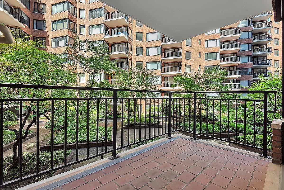 60 Sutton Pl S #3HS New York, NY 10022 - Thumbnail 5
