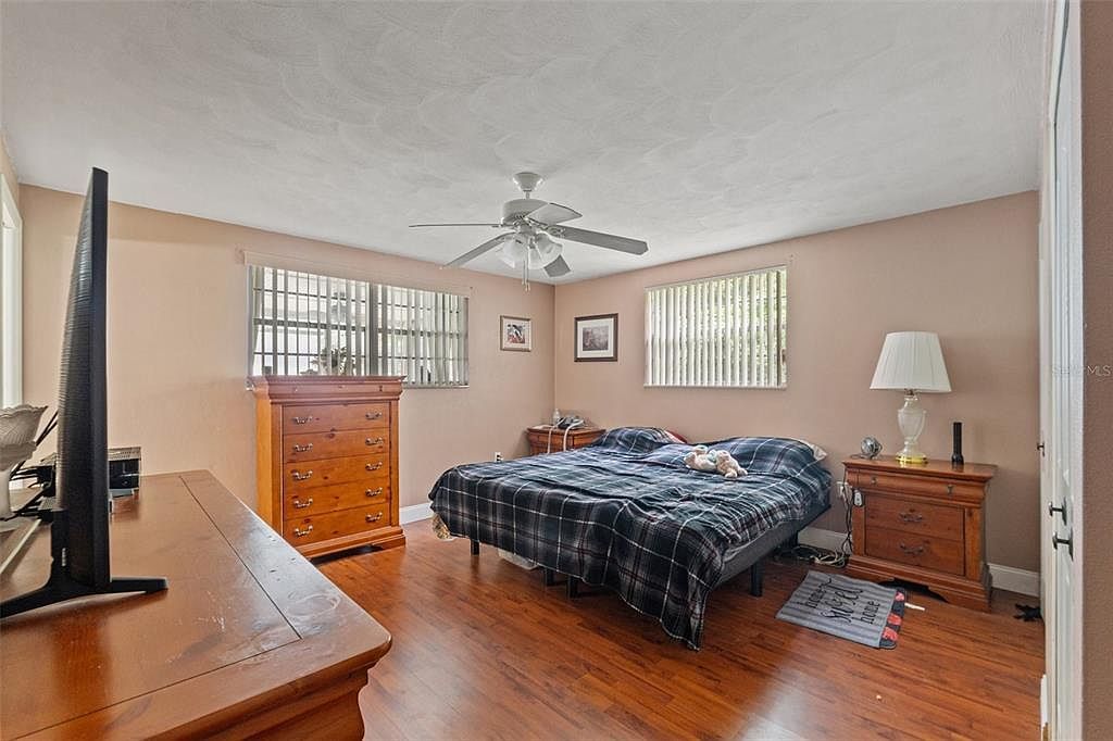 4350 Sawgrass Blvd New Port Richey, FL 34653 - Thumbnail 5