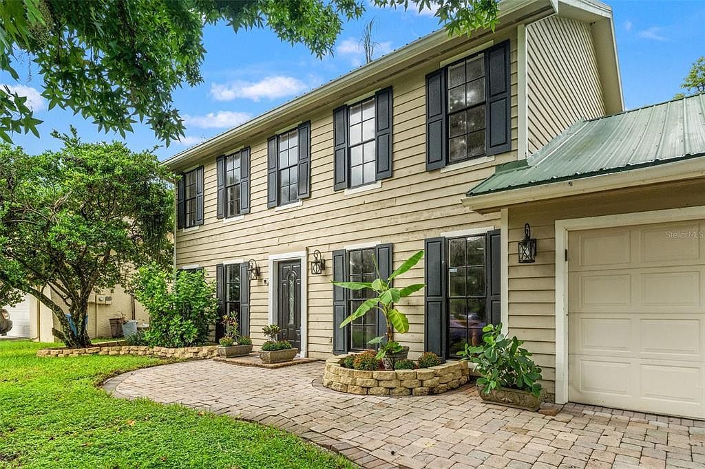 16502 E Course Dr Tampa, FL 33624 - Thumbnail 5