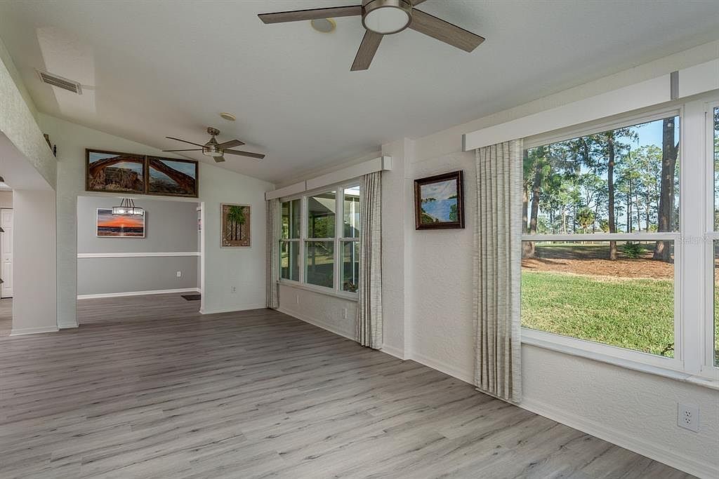 9742 Oakwood Hills Ct New Port Richey, FL 34655 - Thumbnail 5