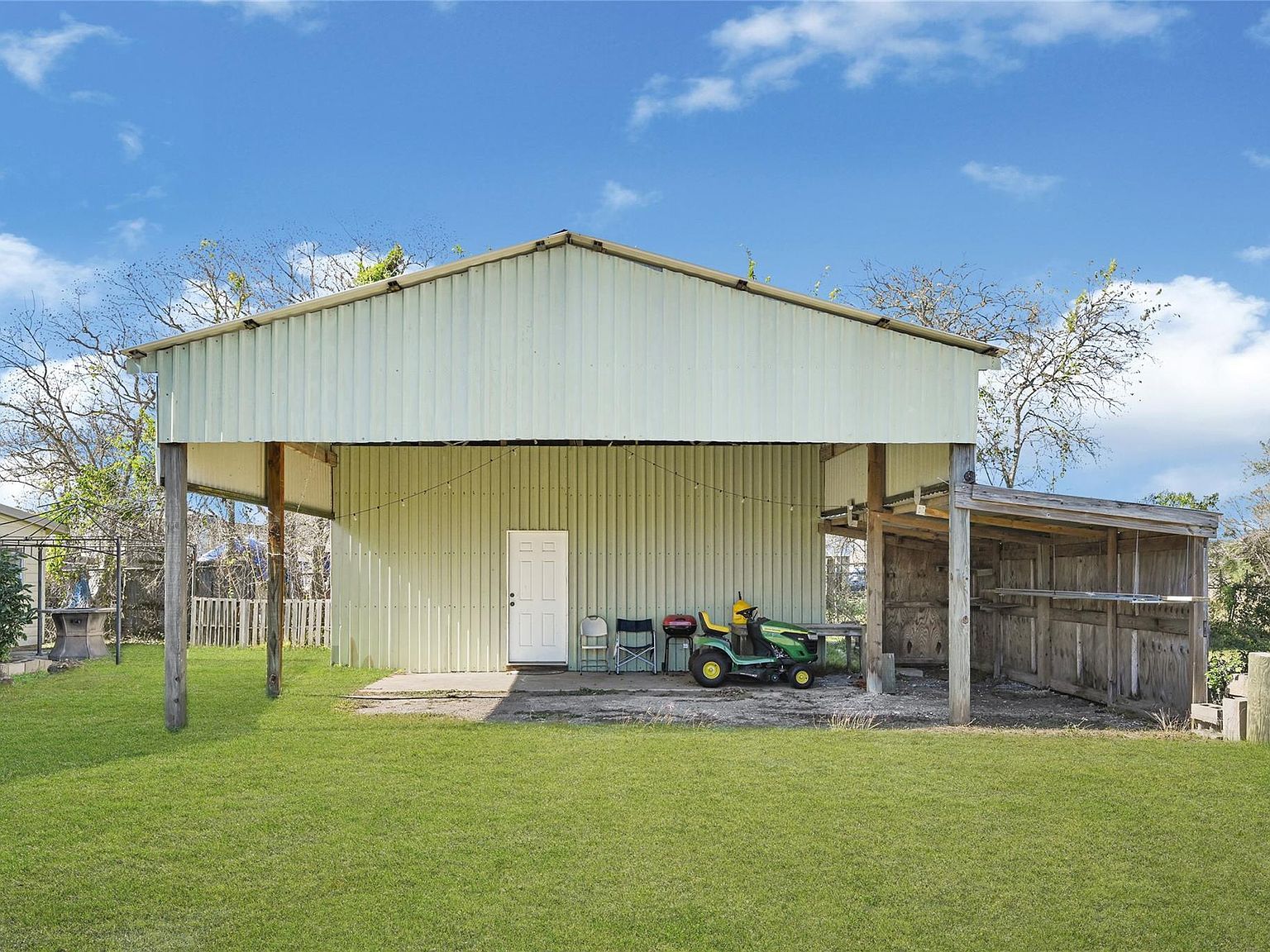 610 12th St San Leon, TX 77539 - Thumbnail 5