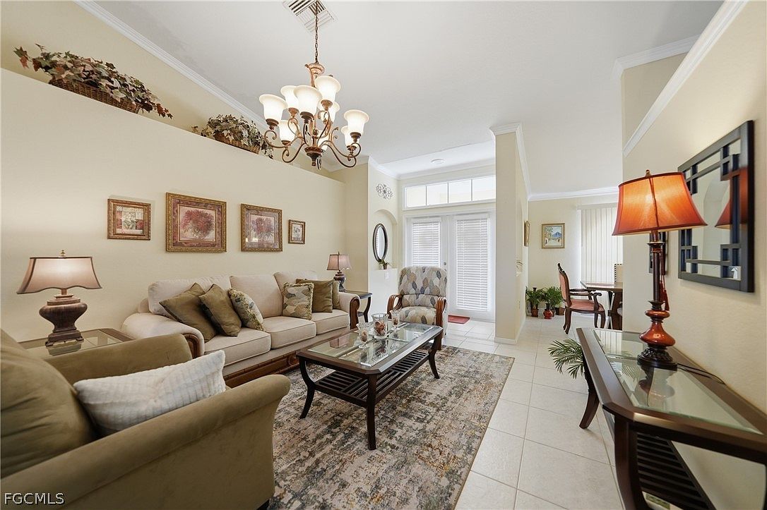 2117 NE 40th St Cape Coral, FL 33909 - Thumbnail 5