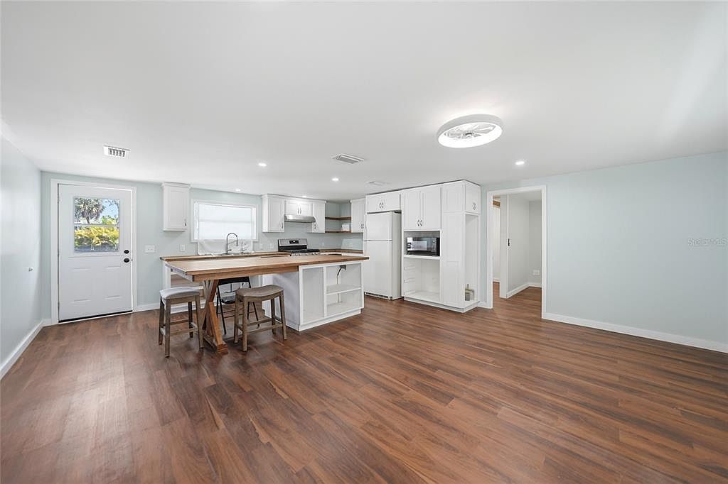 8164 Archie St Englewood, FL 34224 - Thumbnail 5