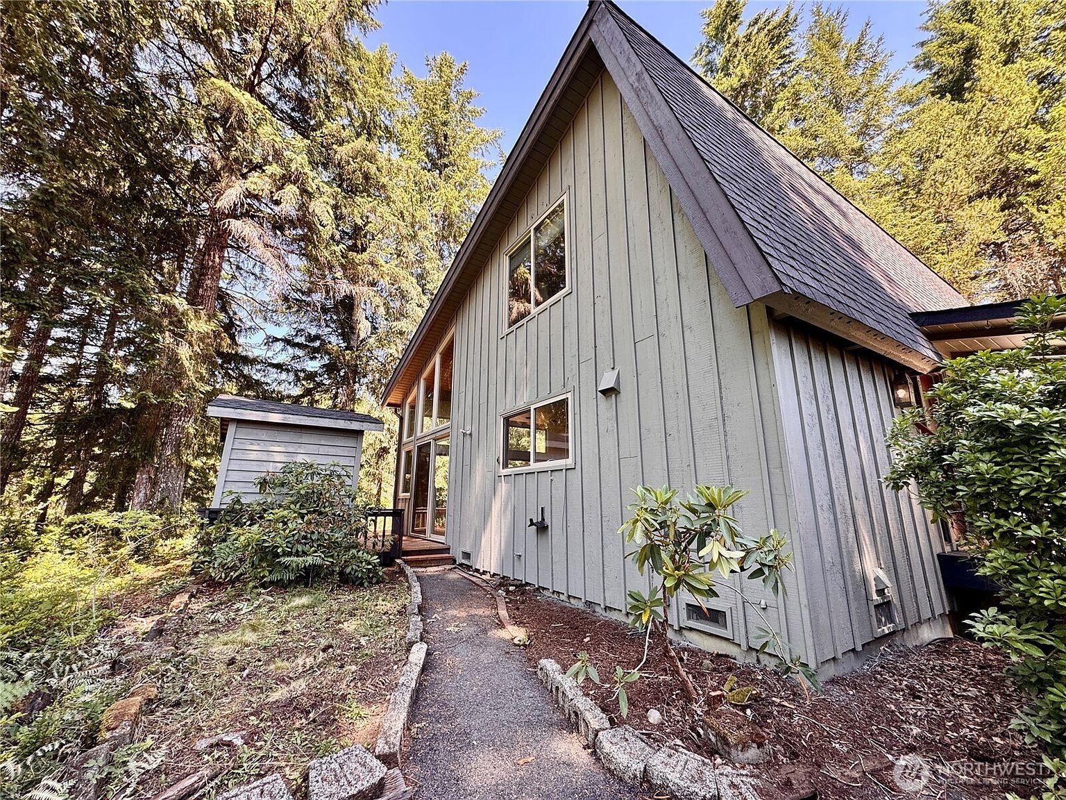 110 E Rhododendron Ln Union, WA 98592 - Thumbnail 5