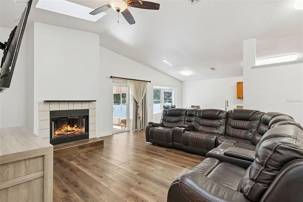 2201 Chappell Ct Kissimmee, FL 34746 - Thumbnail 5