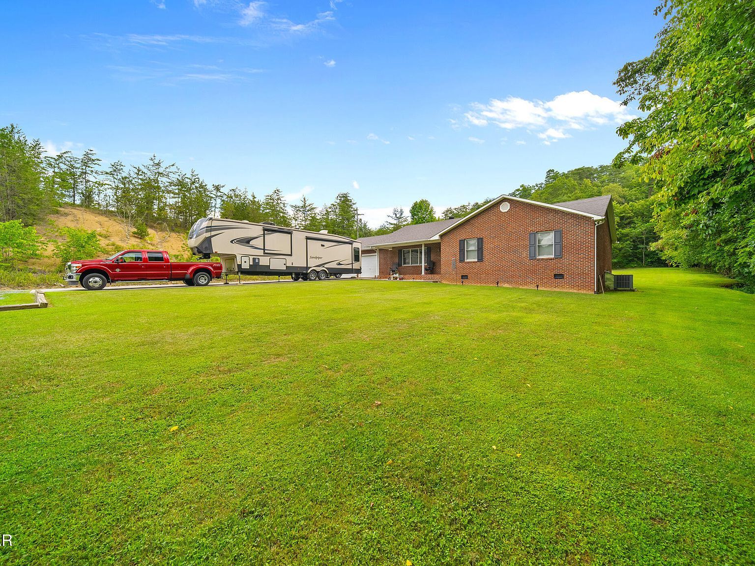 2586 Highway 66 S Rogersville, TN 37857 - Thumbnail 5