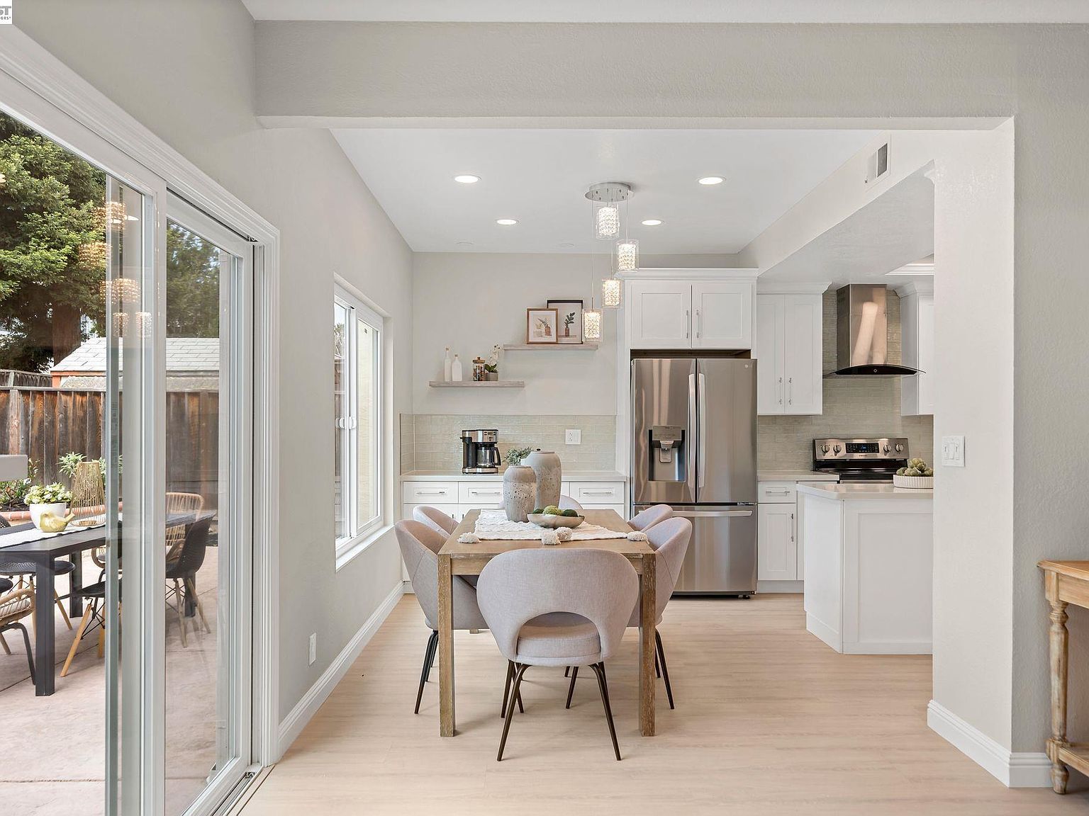 5405 Diana Cmn Fremont, CA 94555 - Thumbnail 5