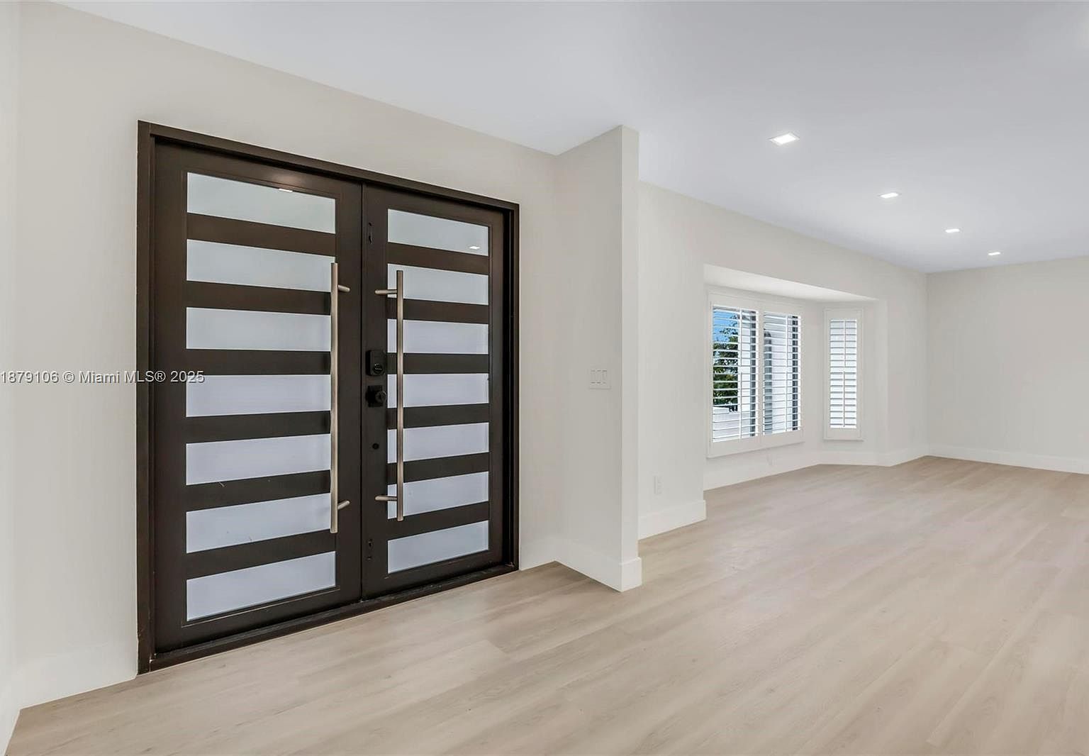 105 Sinclair St SE Pt Charlotte, FL 33952 - Thumbnail 5