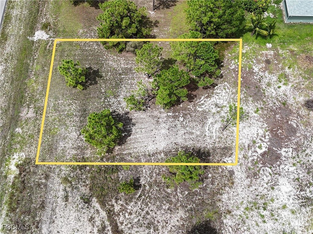 655 Jaguar Blvd Lehigh Acres, FL 33974  | Land/Lot