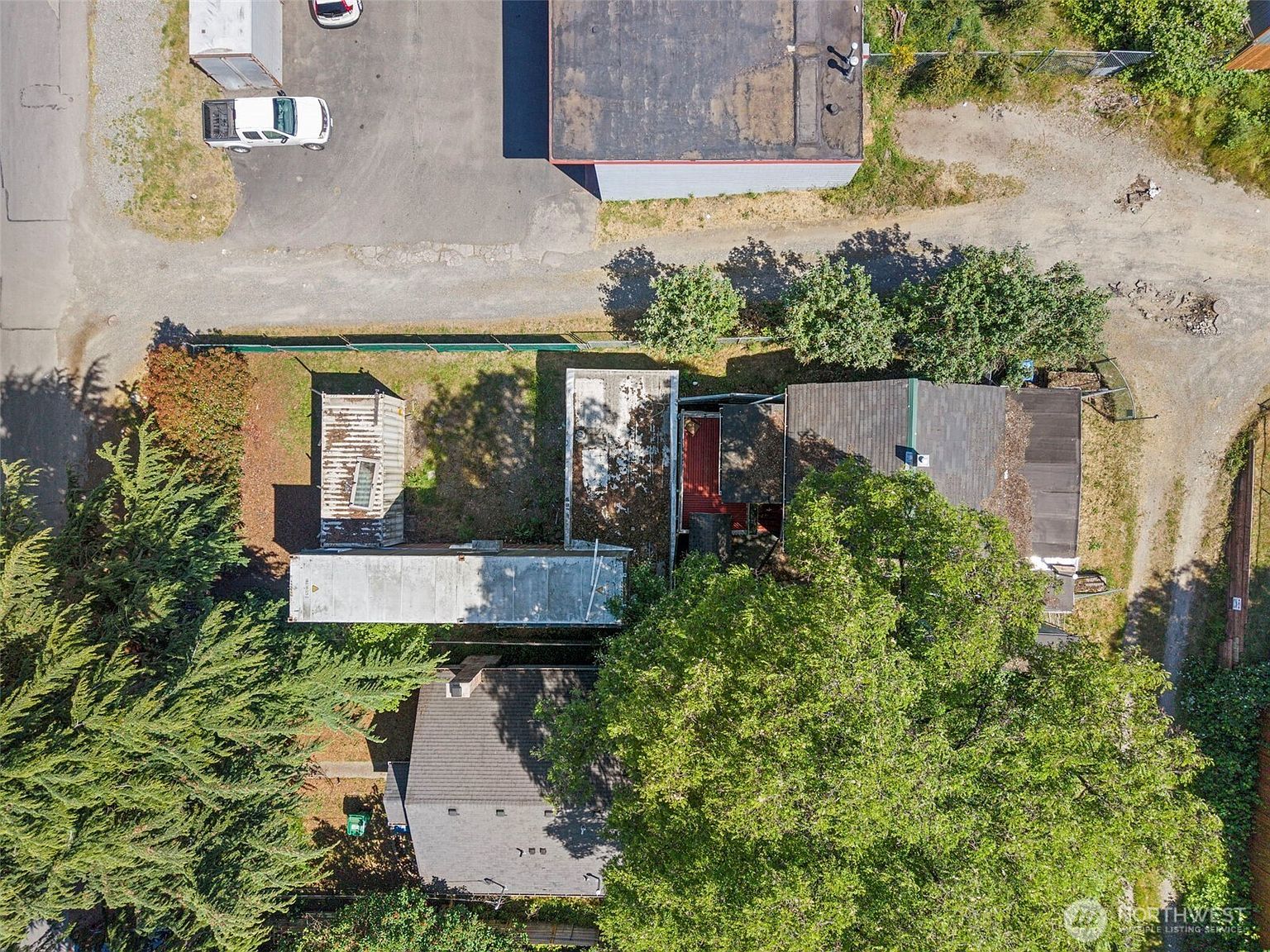 10346 Midvale Ave N Seattle, WA 98133 - Thumbnail 5