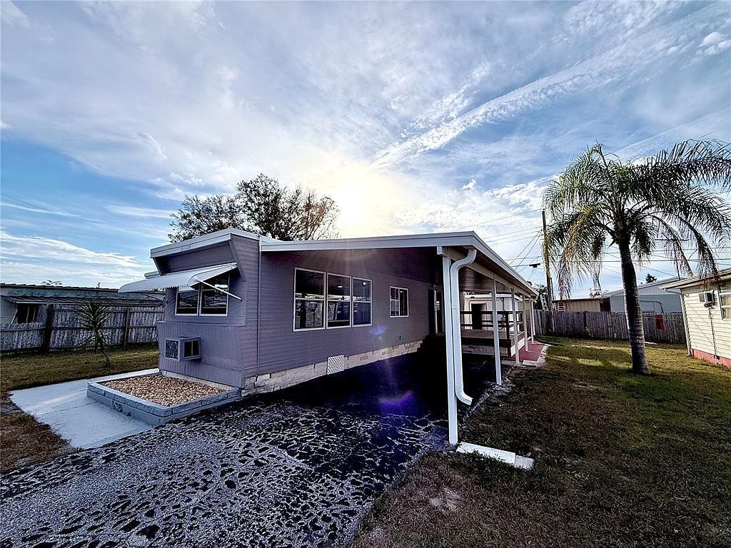 1909 Lullaby Dr Holiday, FL 34691 - Thumbnail 5