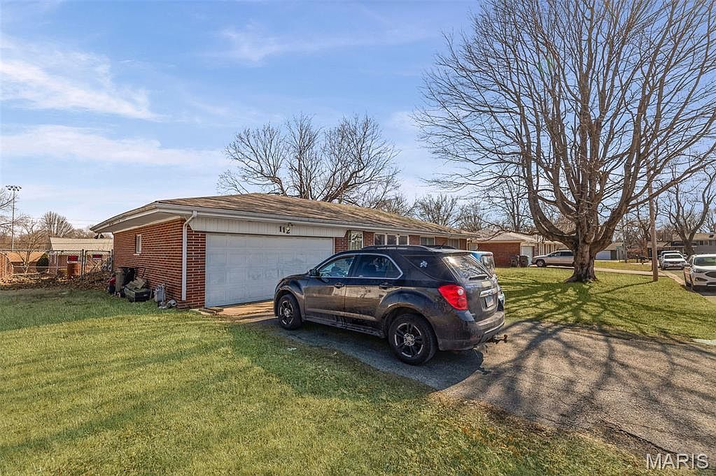 112 Freedom Dr Belleville, IL 62226 - Thumbnail 5