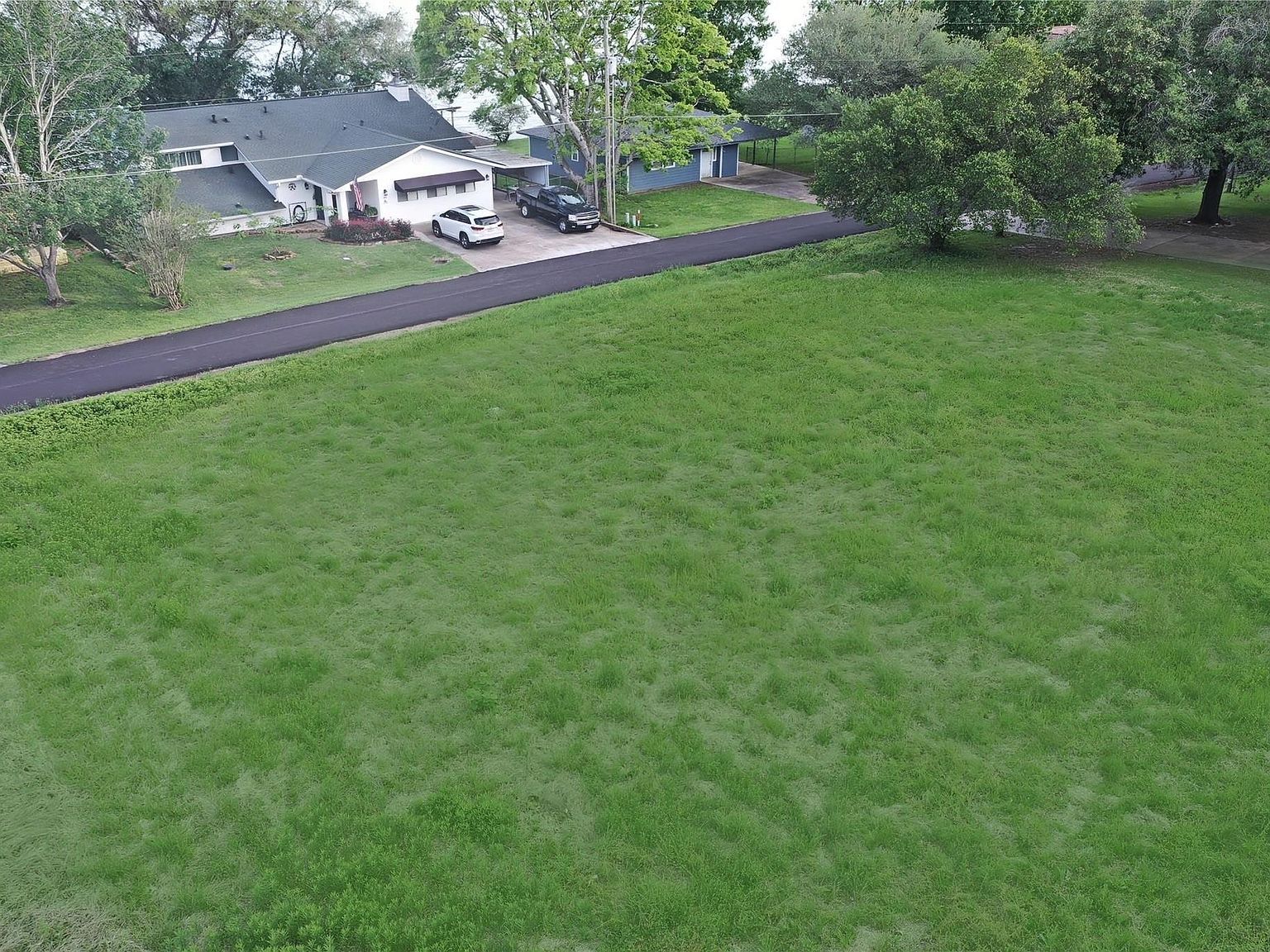 25 & 26 W Lake Cir Pointblank, TX 77364 - Thumbnail 5