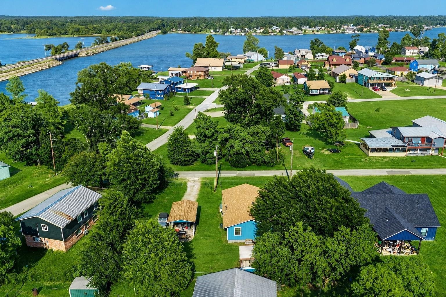 124 4th Ave Onalaska, TX 77360 - Thumbnail 5