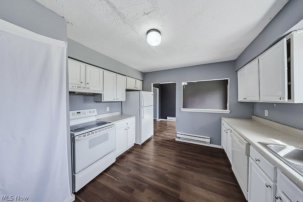 508 Wood St Elyria, OH 44035 - Thumbnail 5