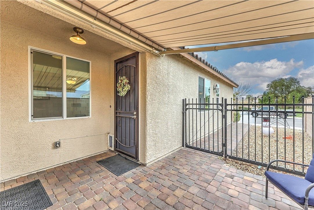 6322 Orions Belt Peak St North Las Vegas, NV 89031 - Thumbnail 5