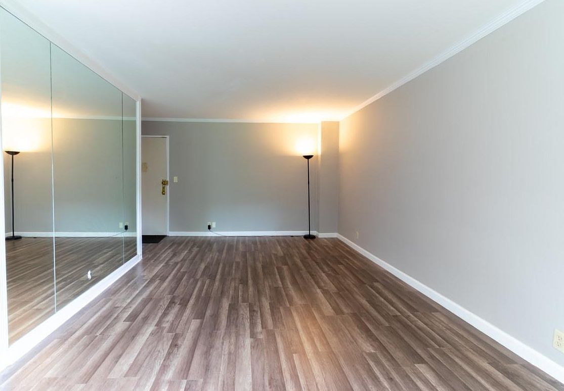 240 Garth Rd APT 2G2 Scarsdale, NY 10583 - Thumbnail 5