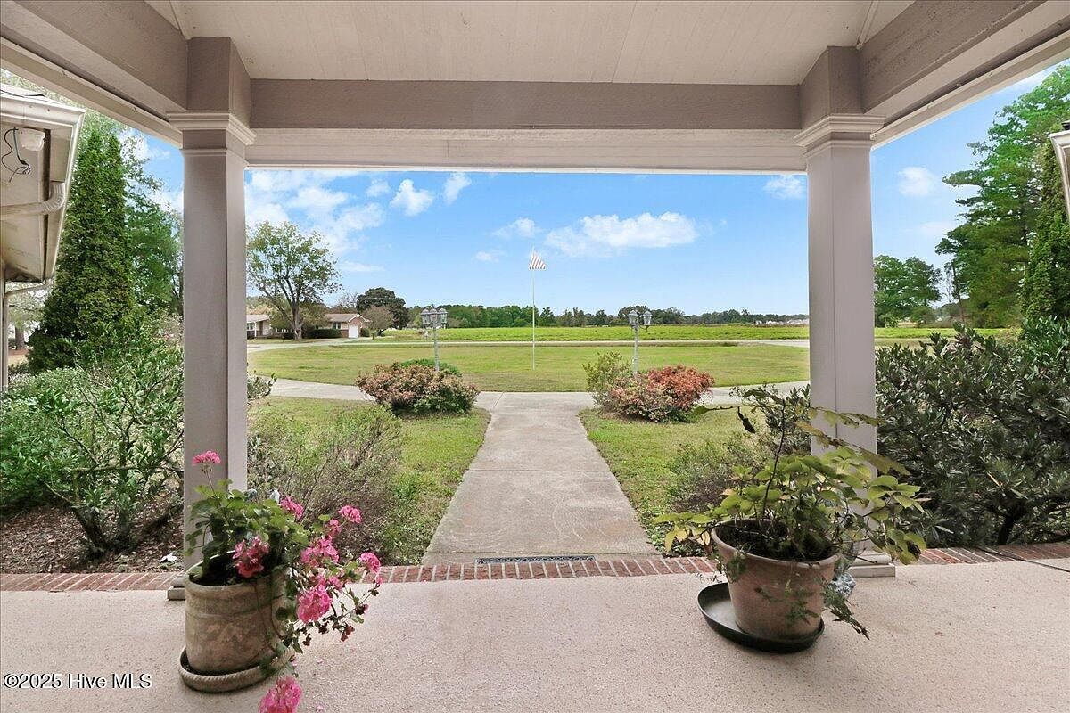 376 Church Of God Rd Goldsboro, NC 27534 - Thumbnail 5