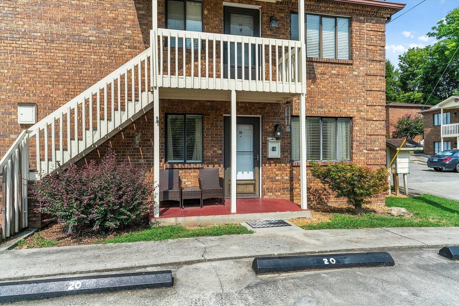 303 Crystal Pl APT 16 Dalton, GA 30720 - Thumbnail 5
