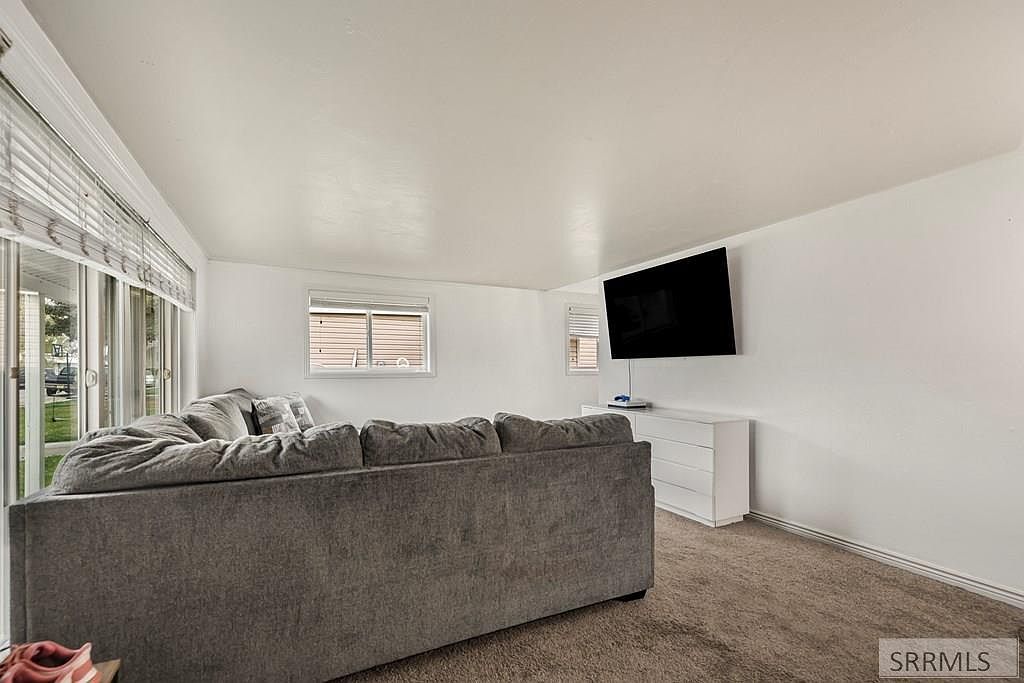 2287 Croft St Idaho Falls, ID 83401 - Thumbnail 5