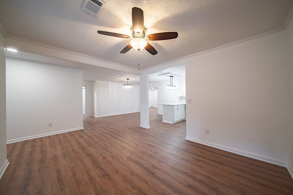 523 N Oakley Dr Columbus, GA 31906 - Thumbnail 5