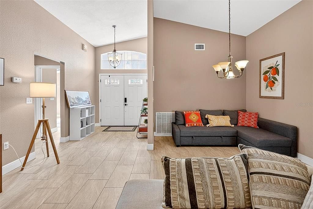 203 Ashley Loop Davenport, FL 33837 - Thumbnail 5