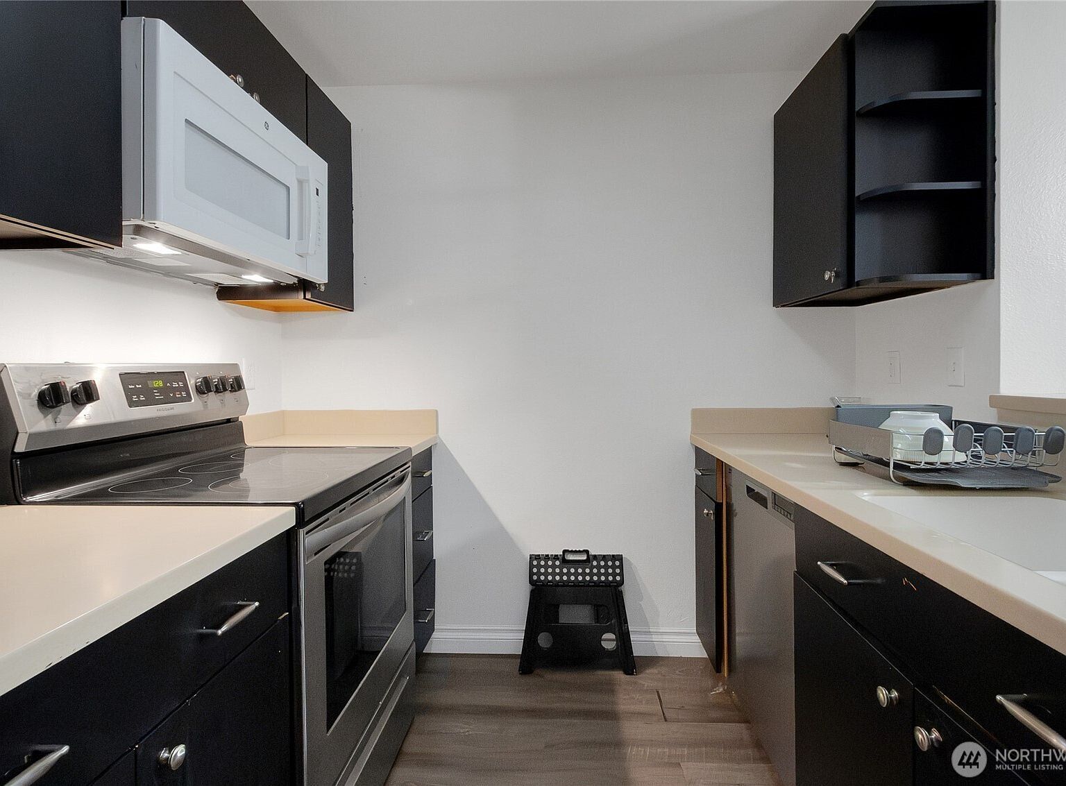 11002 SE Petrovitsky Rd UNIT E103 Renton, WA 98055 - Thumbnail 5