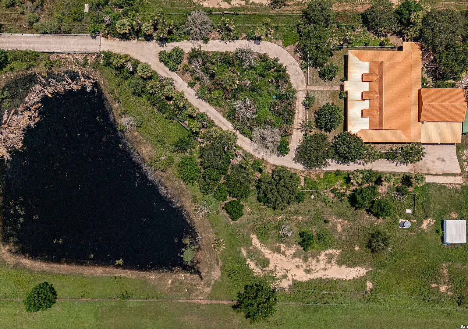 1551 N Windy Knoll Dr Devine, TX 78016 - Thumbnail 5