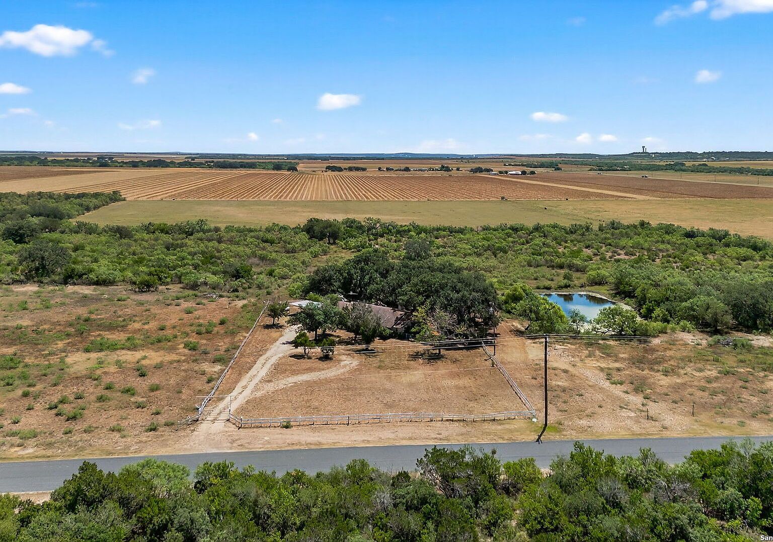 281 County Road 265 Hondo, TX 78861 - Thumbnail 5
