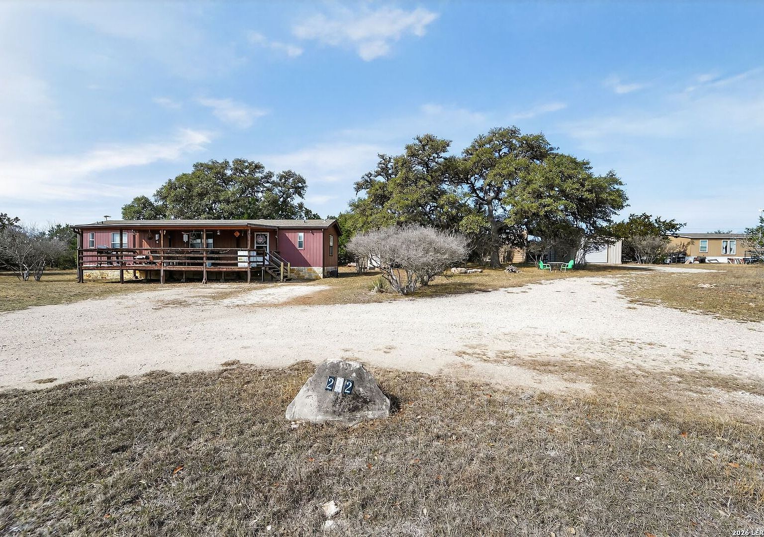 292 Private Road 1516 Bandera, TX 78003 - Thumbnail 5