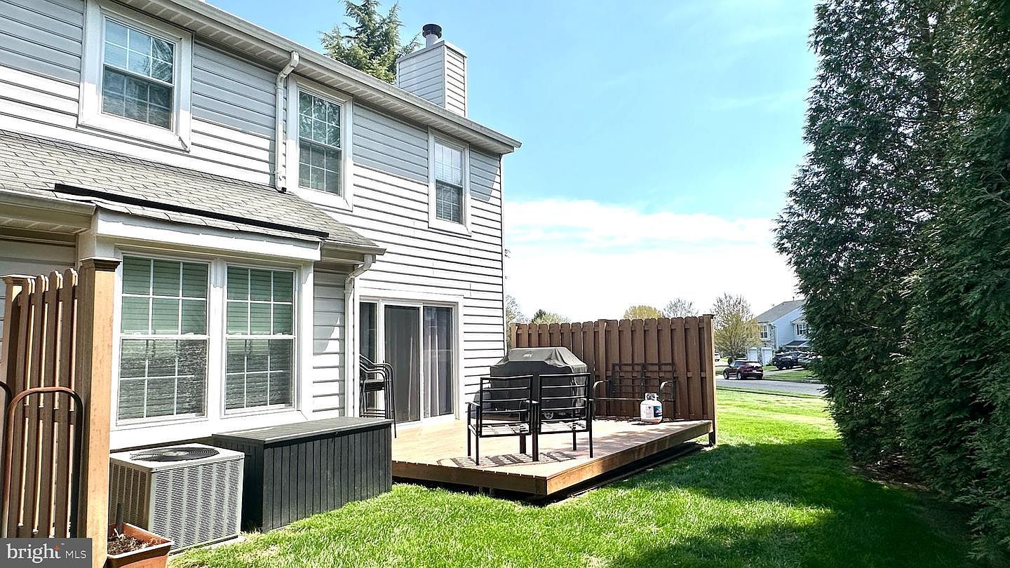 453 Marion Ct Holland, PA 18966 - Thumbnail 5