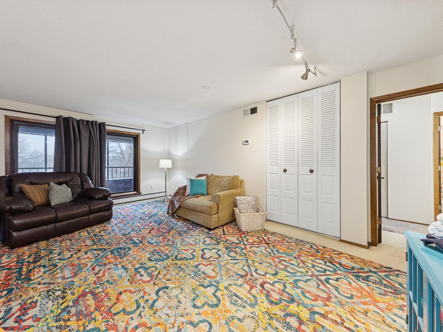 7510 Cahill Rd APT 317B Edina, MN 55439 - Thumbnail 5