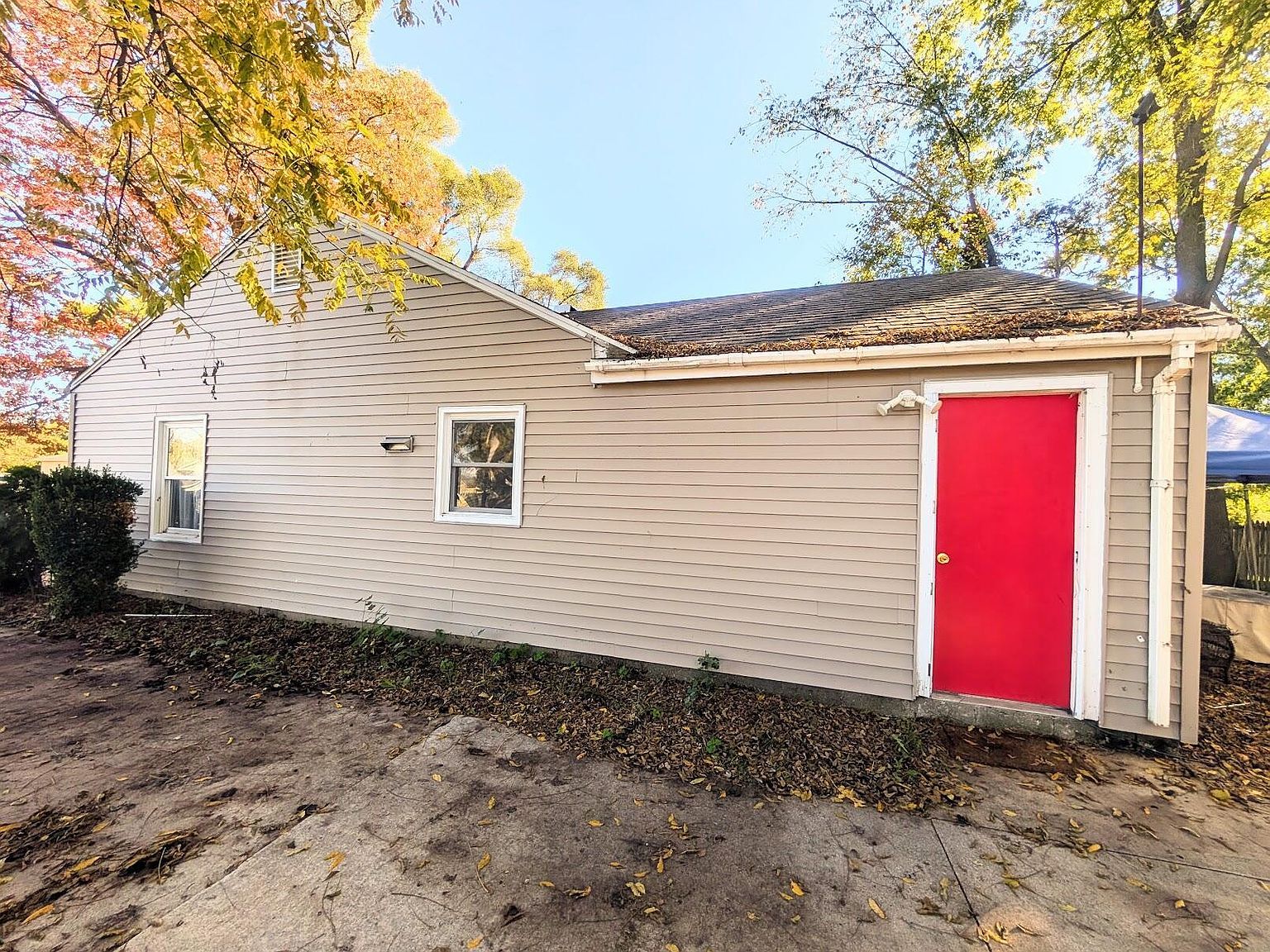 582 Riverside Dr Battle Creek, MI 49015 - Thumbnail 5