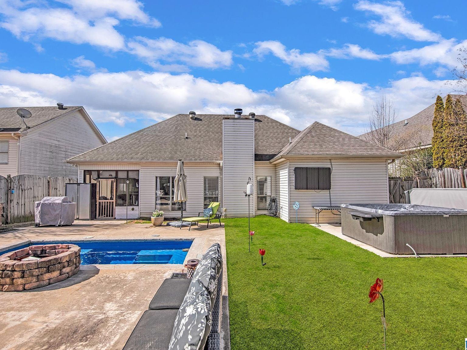 745 Forest Lakes Dr Sterrett, AL 35147 - Thumbnail 5