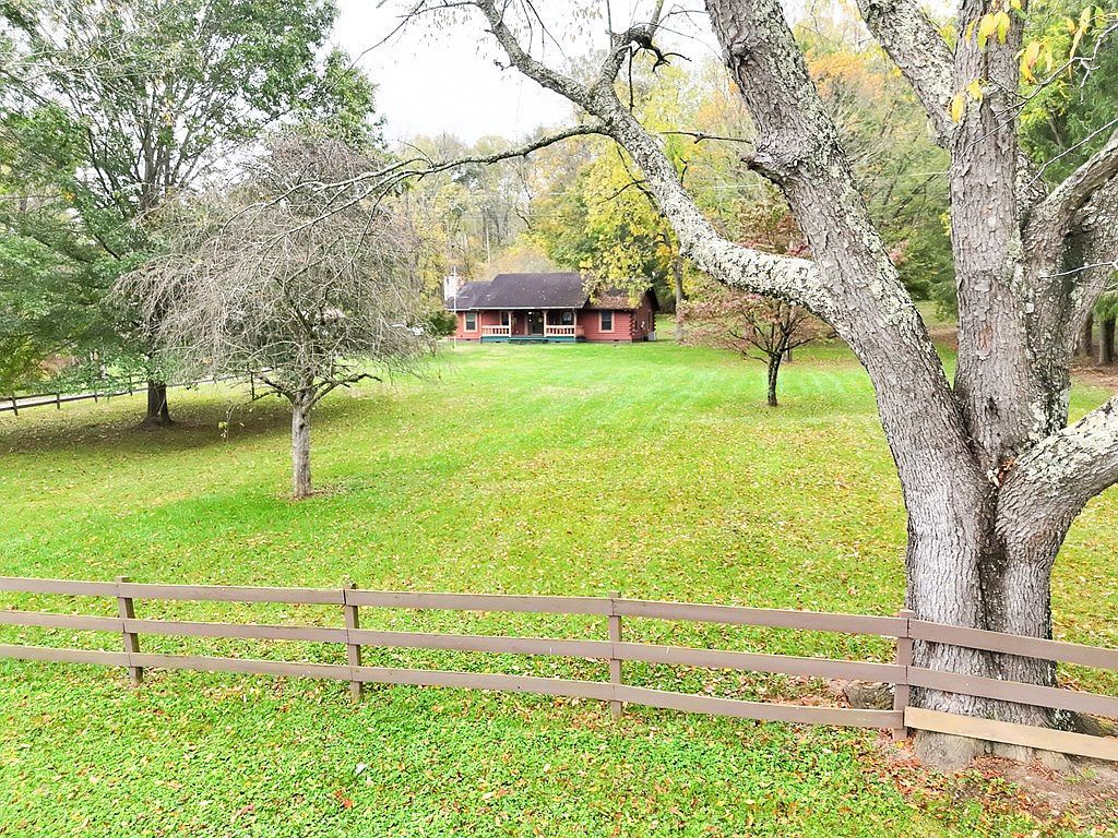 18466 Governor G C Peery Hwy Pounding Mill, VA 24637 - Thumbnail 5