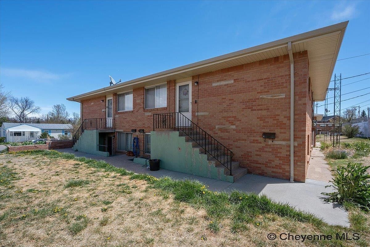 1749 Oxford Dr Cheyenne, WY 82001 - Thumbnail 5